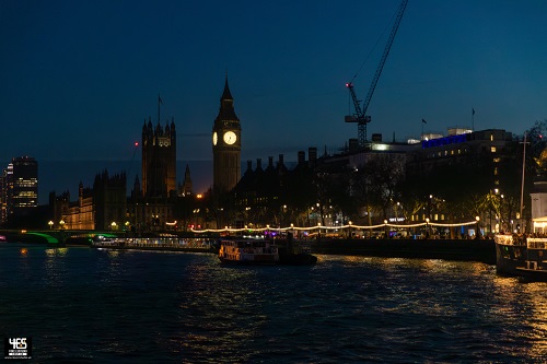 Big Ben i Westminster nocą
